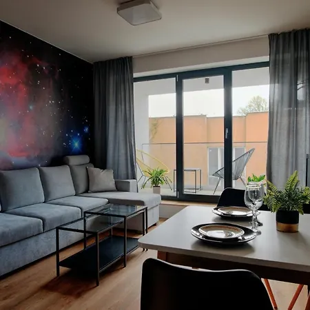 Kmetova So Sukromnym Parkovanim Zdarma, 5 Min Peso Do Centra *